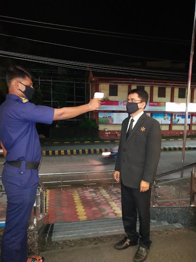 Hotel Deepa Comforts Mangaluru Exterior foto